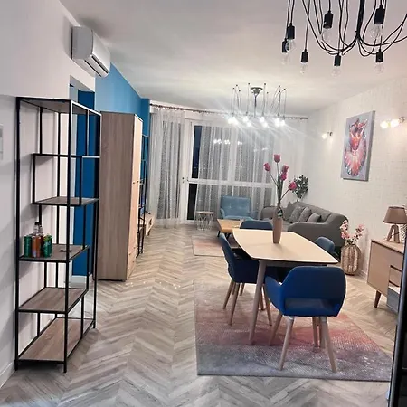 Apartment In Town